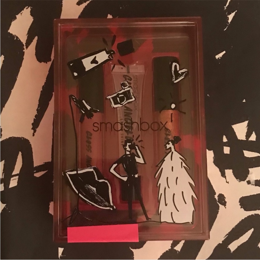 Smashbox Gloss Angeles Trio Set in Hustle & Glow, Extra Shine & Celeb Sighting - Picture 6 of 12
